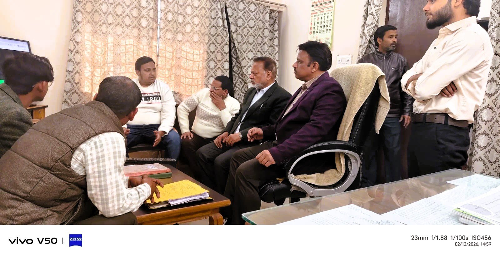 Prof. Mohammad Athar Ansari viewing a demonstration of SHAHKAAR